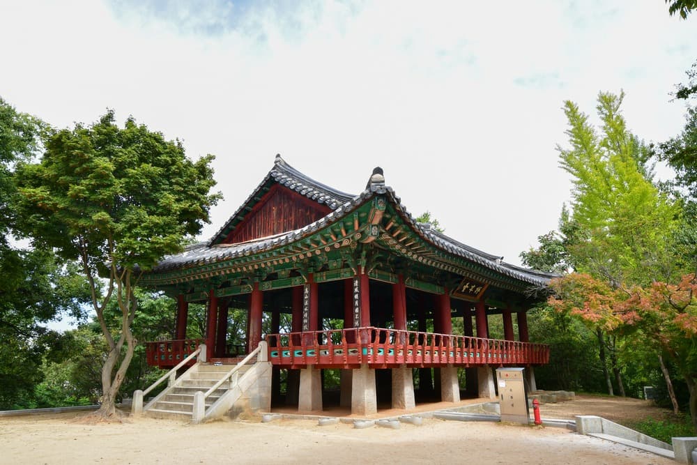 Omokdae and Imokdae