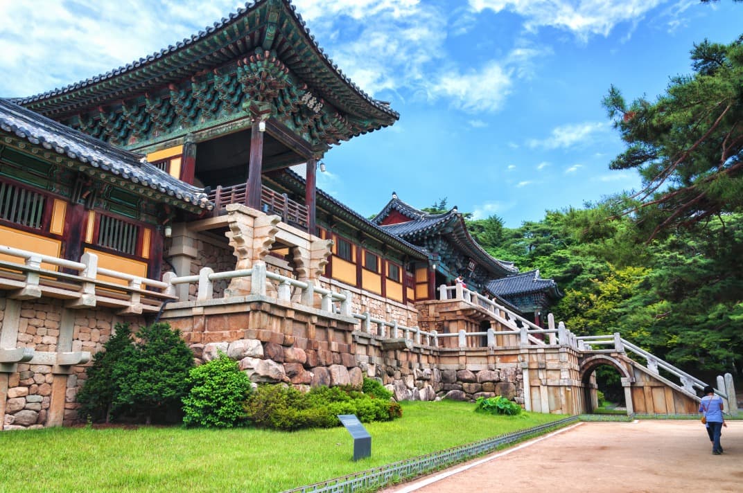 4 Unusual Temples to Discover on a Trip to South Korea